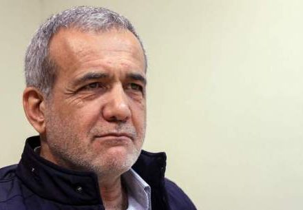 هر کسی آمد حرف بزند گفتند با آقا مخالفی!