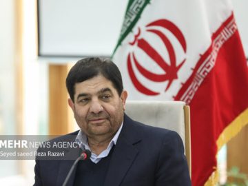 جلسه غیرعلنی مجلس با حضور مخبر برای بررسی وضعیت بازار ارز