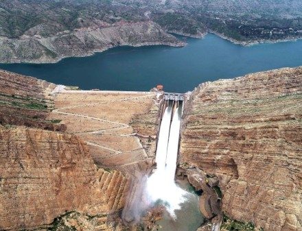 بیش از ۸ میلیارد مترمکعب آب به سد های خوزستان رسید