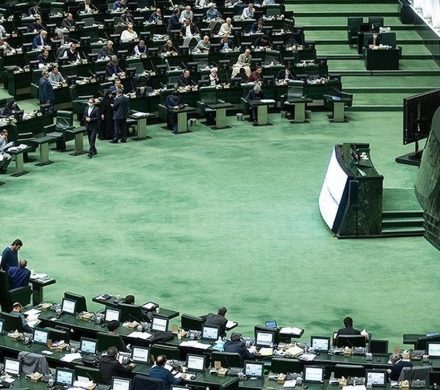 فقط ۳ نماینده برای دور بعد ثبت نام نکردند