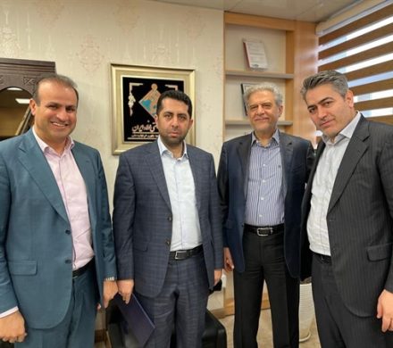جلسه تودیع و معارفه اعضای هیأت مدیره گروه ملی صنعتی فولاد ایران برگزار شد