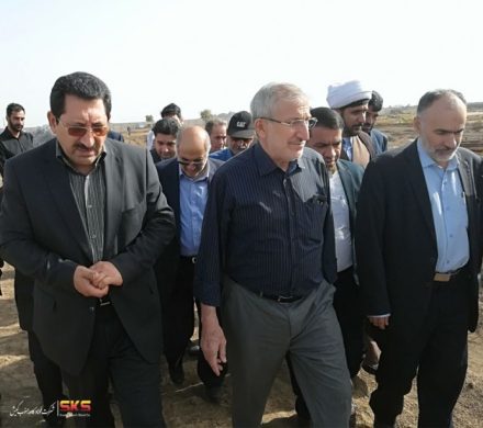 بازدید ریاست بنیاد مستضعفان انقلاب اسلامی از کارخانه تولید آهک قلعه گنج