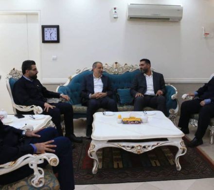 دیدار فرماندار اهواز با مدیرعامل گروه فولاد خوزستان در راستای تعامل سازنده میان صنعت و مدیریت شهری