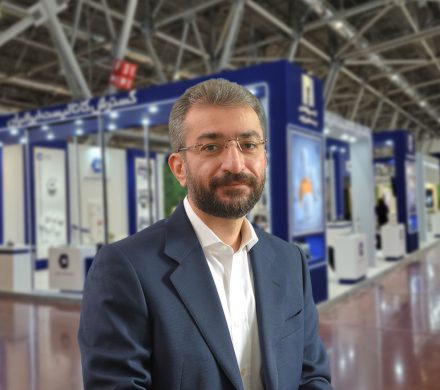 رشد ۱۰۰ برابری تولید در شرکت گسترش کاتالیست ایرانیان با حمایت هلدینگ «ومعادن»