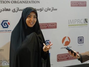 سخنگوی کمیسیون صنایع و معادن مجلس در غرفه ایمیدرو: شرکتهای فولادی از دانشبنیانها حمایت کنند