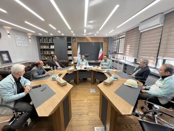 دیدار مدیرعامل و اعضای هیئتمدیره فولاد توانآور آسیا با معاون بهرهبرداری گروه فولاد مبارکه/ تبادل نظر درباره افزایش تخصیص مواد اولیه به شرکت صنایع فولاد توانآورآسیا