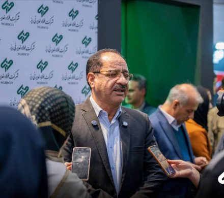 بازدید نایب‌ رئیس کمیسیون صنایع و معادن مجلس از غرفه فولاد غدیر نی‌ریز در متالورژی ۲۰۲۵ شیراز