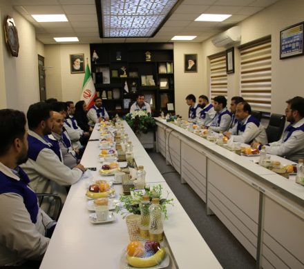 تقدیر از زحمات پرسنل واحد مالی فولاد امیرکبیر کاشان در دیداری صمیمی با مدیرعامل