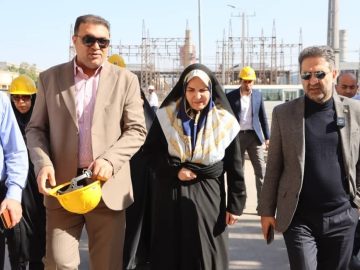 بازدید مشاور اقتصادی رئیس‌جمهور از آلومینیوم المهدی با محور توسعه تولید
