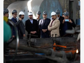 بازدید معاون سرمایهگذاری و راهبری شرکتهای گروه فولاد مبارکه از شرکت ایران ذوب
