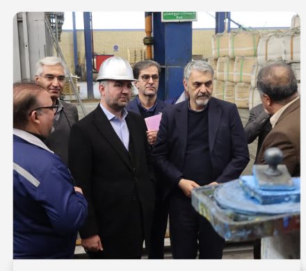 بازدید معاون سرمایهگذاری و راهبری شرکتهای گروه فولاد مبارکه از شرکت صنایع نسوز توکا