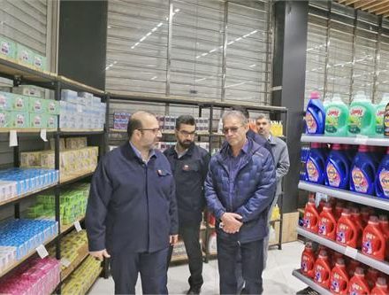 بازدید مدیرعامل فولاد خوزستان از صندوق بازنشستگان و ارزیابی خدمات رفاهی-درمانی کارکنان