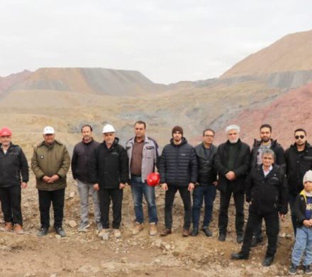 برگزاری نخستین تور بازدید خانوادگی از شرکت آلومینای ایران در ایام الله دهه مبارک فجر