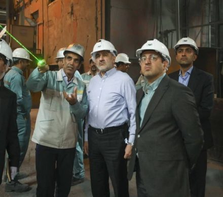صیدی: انتقال فولاد مبارکه به جای دیگر اشتباه است/ باید در مکان فعلی بازسازی شود
