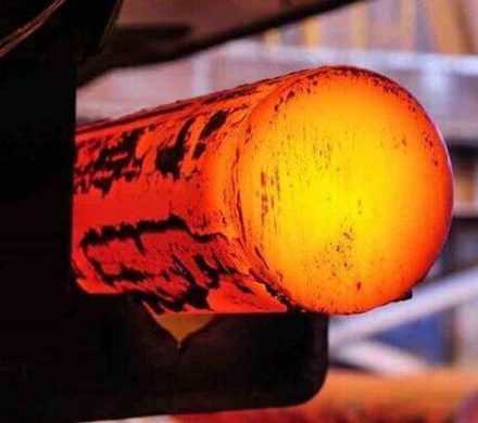 تمهیدات برای تامین مواد اولیه واحد‌های پایین دستی فولاد و پتروشیمی