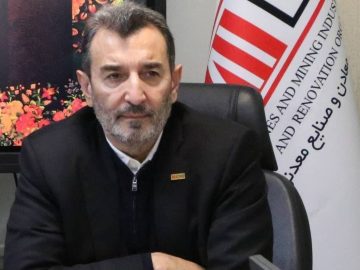توانمندی‌های داخلی را در بازسازی زنجیره فولاد به نمایش می‌گذاریم