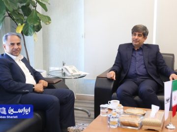 تاکید برتعامل استراتژیک میان صنعت و بانک در دیدار مدیران عامل بانک تجارت و فولاد مبارکه