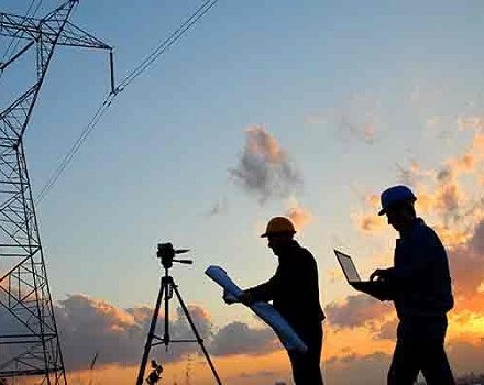 اجرای محدودیت‌های برق فولادی‌ها از ابتدای خرداد کلید می‌خورد