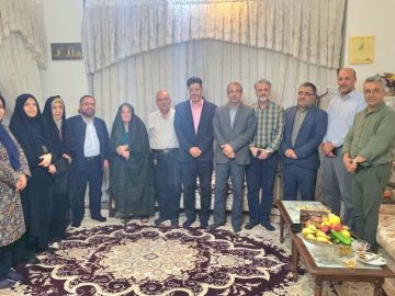 تقدیر شرکت ارفع از معلمان بازنشسته در آستانه روز معلم