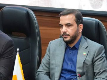 مطالبه نماینده اهواز از دولت: ارائه بسته معیشتی به کارگران و تسهیل اعتبار بانکی برای صنایع فولادی استان همچون فولاد خوزستان الزامی است