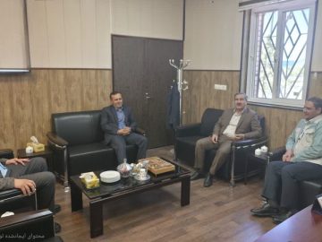 دیدار مدیرکل تعاون، کار و رفاه اجتماعی چهارمحال و بختیاری با مدیرعامل فولاد توان‌آور آسیا