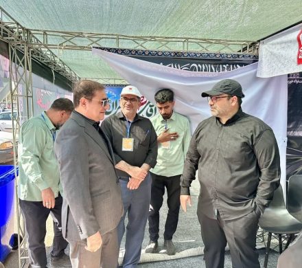 بازدید میدانی مدیرعامل گروه فولاد خوزستان از موکب شهدای شرکت در پایتخت
