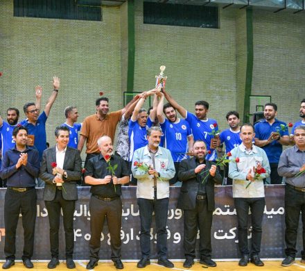 قهرمانی تیم «آتش‌نشانی» در مسابقات والیبال ارفع