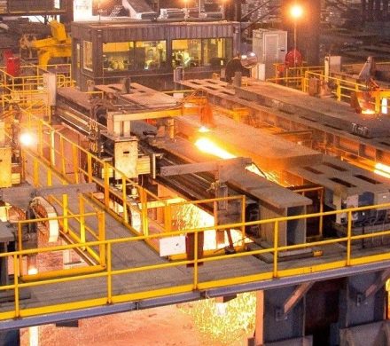 از وعده تأمین برق صنایع تا بازسازی فولاد خوزستان