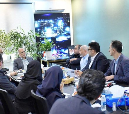 بررسی دستاوردهای تولید، برنامههای توسعه و چالشهای صنعت فولاد