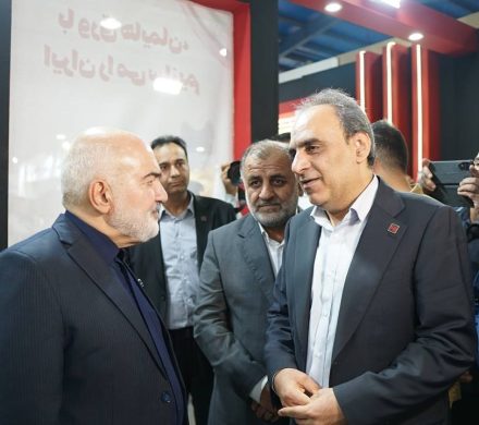 حضور شرکت فولاد اکسین در نمایشگاه دولت در خوزستانش