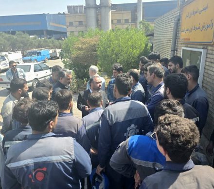 حضور میدانی مدیرعامل شرکت آهن و فولاد ارفع در جمع کارگران